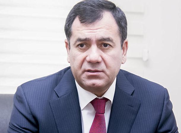 [b]"Onlar danışdıqca ətrafı üfunət bürüyür" - Qüdrət Həsənquliyev [/b]