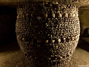 <b>Divara pərçimlənmiş 6 milyon cəsəd - <span style="color:red;">CATACOMBS  </b>