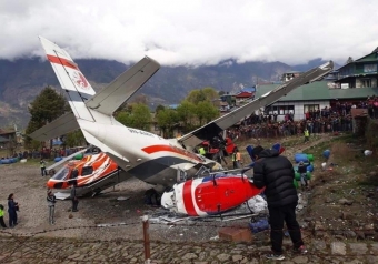 [b]Bu şəhərdə təyyarə ilə helikopter toqquşdu: ölənlər var[/b]