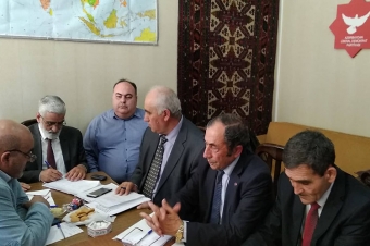 <b>Tural Abbaslı AXH-nin iclasına qatılmadı</b>