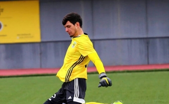 [b]“Bir neçə dəfə böyük məbləğlərdən imtina etmişəm” - Millimizin qapıçısı[/b]