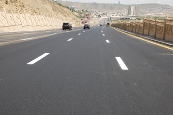 Səbaildə yollar yenidən qurulacaq