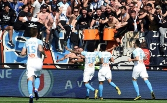 Liqa1: Dörd oyunun 3-də qonaqlar qalib gəlib