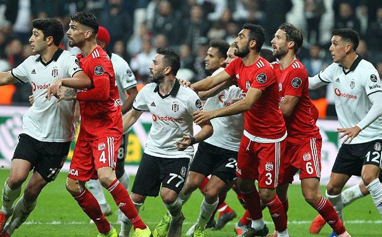 “Beşiktaş” səfərdə “Sivasspor”a qalib gəlib - VİDEO
