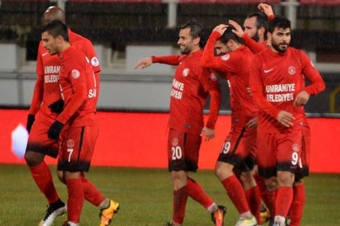 “Akhisar” yenidən Türkiyə kubokunu finalına yüksəlib - VİDEO