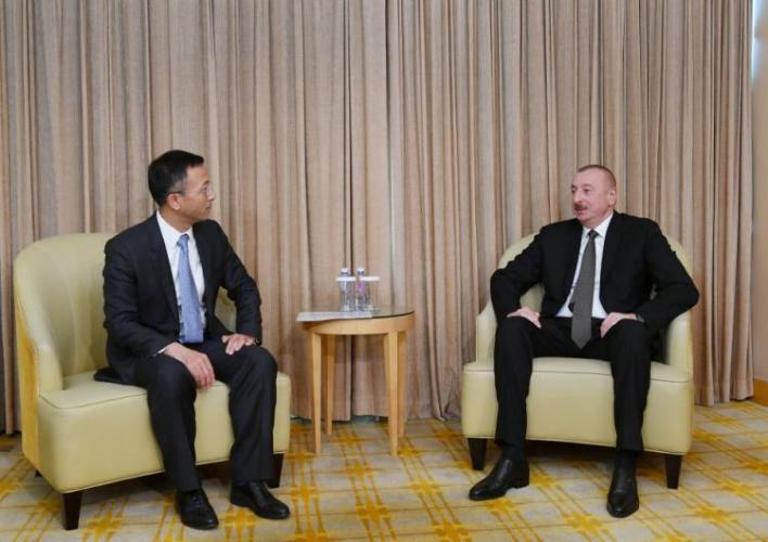 İlham Əliyev “China National Electric Engineering” şirkətinin prezidenti ilə görüşüb