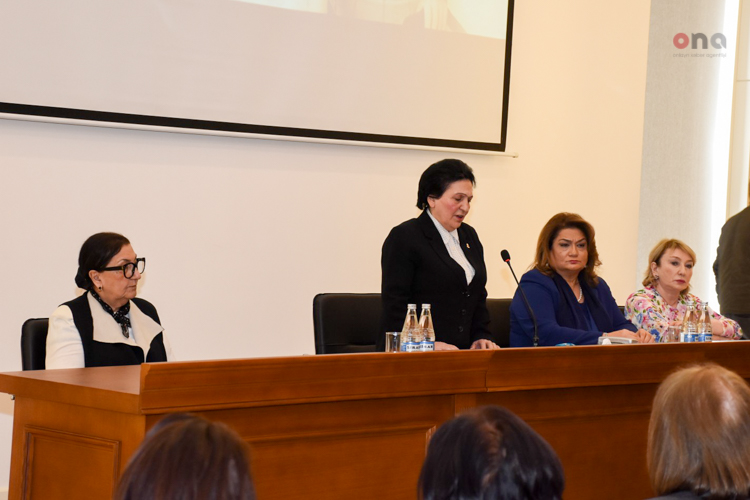 YAP-da akademik Zərifə Əliyevanın anadan olmasının 96 illiyi qeyd olundu