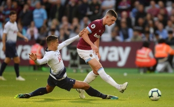 “Tottenhem” öz meydanında məğlub olub, "Everton" səfərdə xal itirib - VİDEO