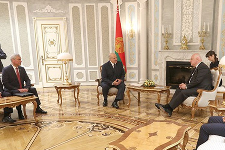 [b]"Dağlıq Qarabağ və digər problemlərə göz yummaq olmaz" - Belarus prezidenti [/b]