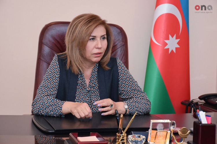 <b><span style="color:red;">Bahar Muradova: “Qarabağ məsələsini həll edə biləcək ciddi addımın atılacağı gün uzaqda deyil” - <span style="color:red;">MÜSAHİBƏ </b>