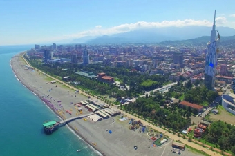 Qasırğaya görə "qırmızı xəbərdarlıq" elan edildi