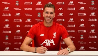 “Liverpul” yeni qapıçı ilə müqavilə imzaladı