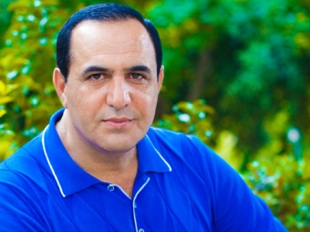 <span style="color:red;">"Şou-biznesdəkilərin yarısının mənə borcu var"  - Manaf Ağayev