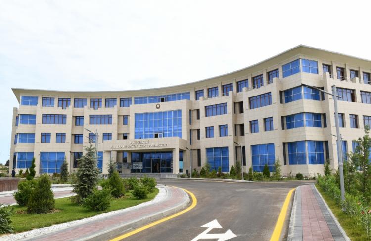 İlham Əliyev yeni inzibati binanın açılışında iştirak edib - YENİLƏNİB