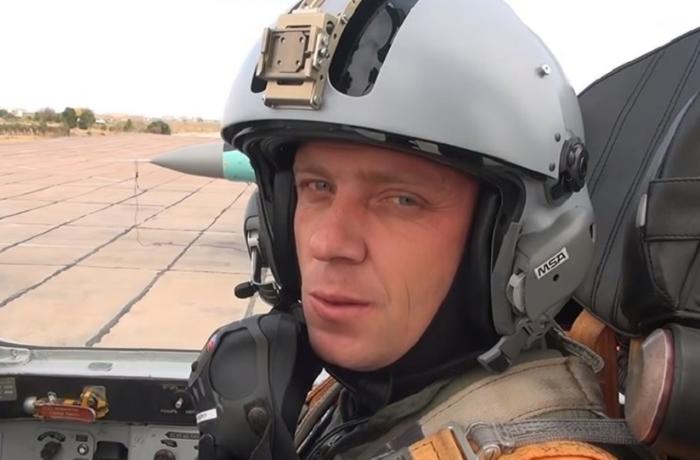 İtkin pilotdan <span style="color:red;">XƏBƏR VAR: "dənizin dibində ..."