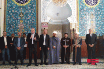 Gürcüstanın baş naziri Tbilisi Cümə məscidini ziyarət etdi - FOTO
