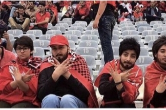 İranda qızlar süni saqqal yapışdırıb stadiona keçdilər: həbs olunublar