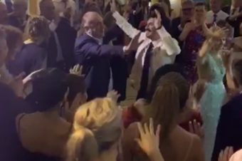 Nazir Elmar Məmmədyarov oğlunun toyunda oynadı - VİDEO