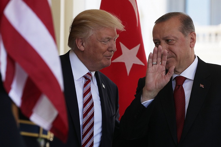 Ərdoğan telefonda Trampla Suriyadan danışdı