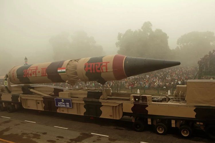 Hindistan da özünün nüvə başlıqlı raketini sınaqdan keçirdi