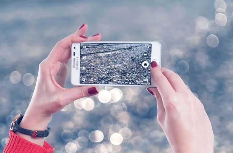 Ən yaxşı kamerası olan smartfonlar AÇIQLANDI