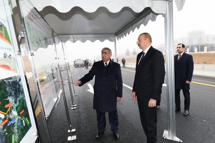 Prezident Bakı-Şamaxı-Yevlax avtomobil yolunun 101-117-ci kilometrlik hissəsinin açılışında 