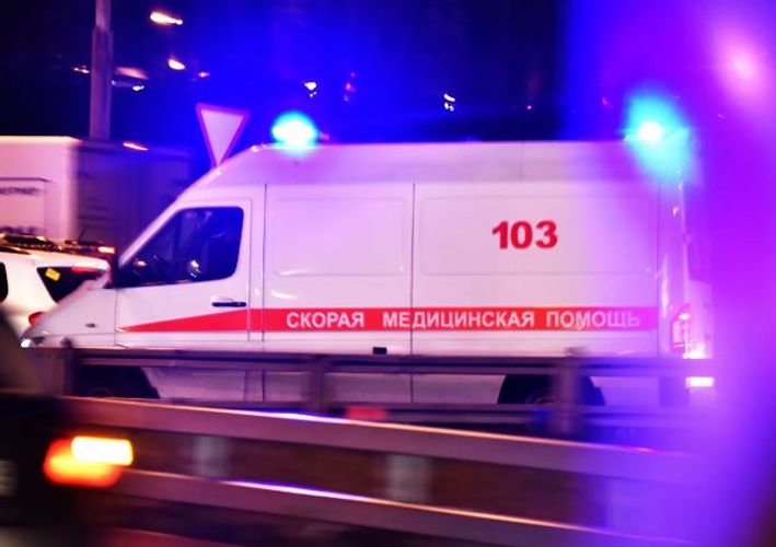 Rusiyada DƏHŞƏTLİ yol qəzası: 3 nəfər maşında yandı