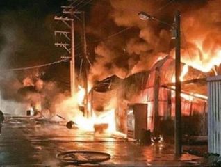 Hindistanda zavodda yanğın nəticəsində ölənlərin sayı 43 nəfərə çatıb - YENİLƏNİB