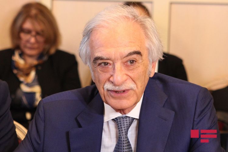 Polad Bülbüloğlu adının sorğuya salınmasına etiraz etdi