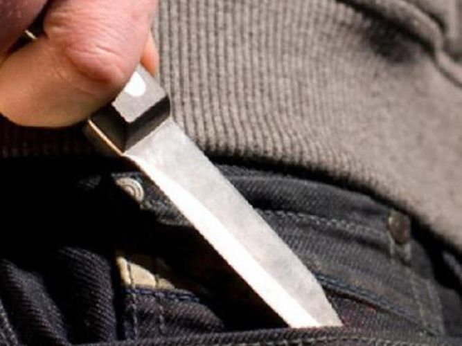 27 yaşlı gənci mübahisə zəminində bıçaqladılar