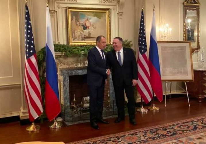 Vaşinqtonda Pompeo ilə Lavrov arasında görüş başlayıb