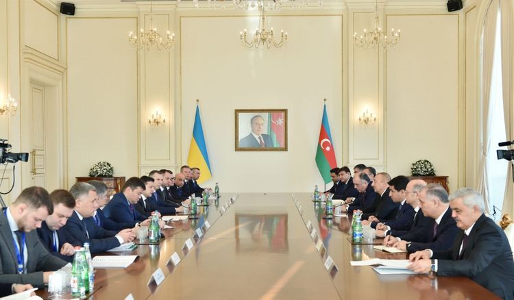 Azərbaycan və Ukrayna prezidentlərinin geniş tərkibdə görüşü keçirilib - YENİLƏNİB