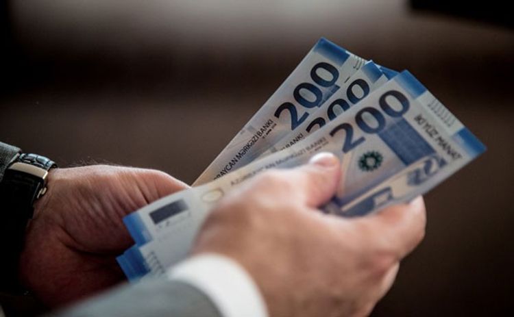 Orta aylıq əməkhaqqı artıb - RƏSMİ