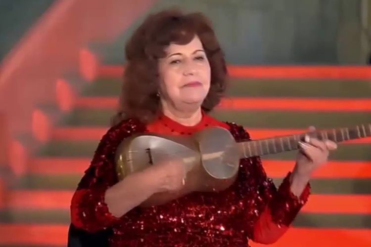 Xalq artisti xəstəxanadan evə buraxıldı