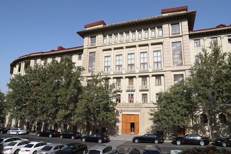 Nazirlər Kabineti idxal rüsumlarına dəyişiklik etdi - İZAH