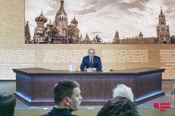 Putin: "Leninin cəsədinə toxunmaq lazım deyil"