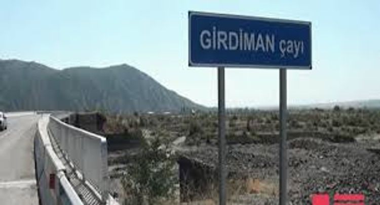 Çayda palçığa batan şəxs xilas edildi