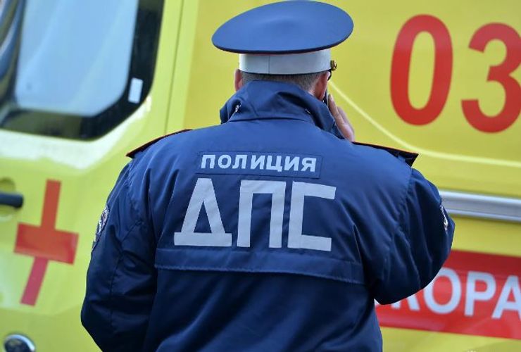 Rusiyada yol qəzasında biri yeniyetmə olmaqla 3 nəfər ölüb, 5 nəfər yaralanıb