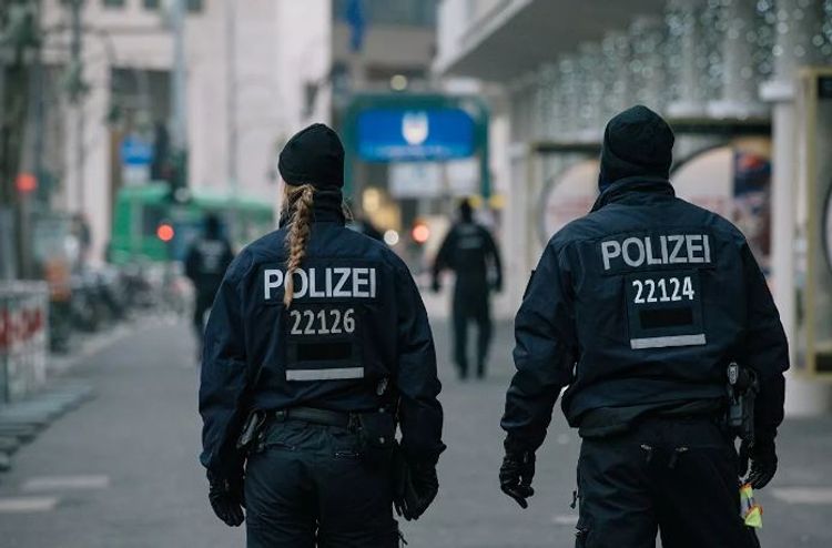 Alman polisi 2 Suriya vətəndaşı saxladı