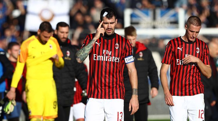 “Milan” tarixində 4-cü dəfə fiaskoya uğrayıb
