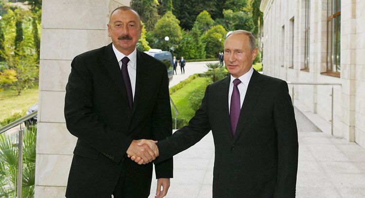 Vladimir Putin Azərbaycan Prezidentini təbrik etdi