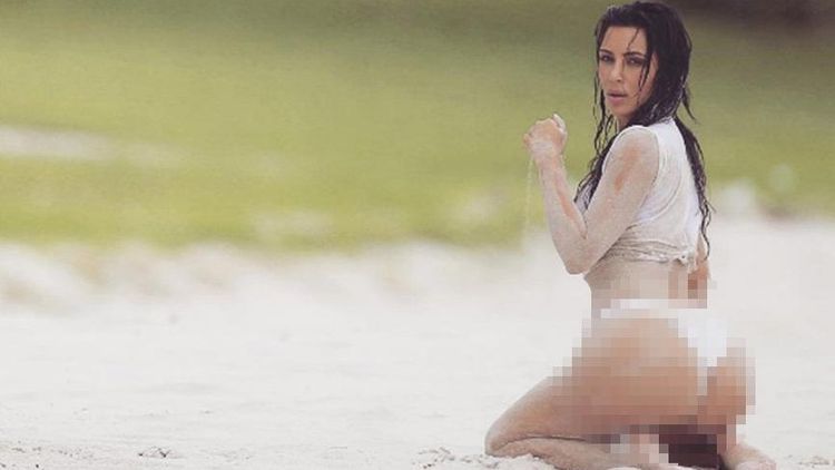 Kim Kardaşyan əsgərlərin qarşısında bunları da etdi...