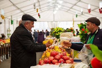 Paytaxtda təşkil edilən yeni il yarmarkalarındakı QİYMƏTLƏR