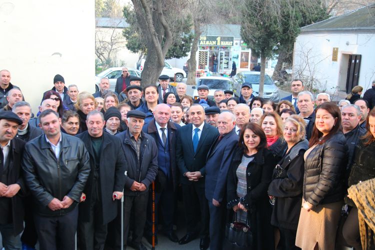 Azay Quliyevin deputatlığa namizədliyi rəsmən irəli sürüldü