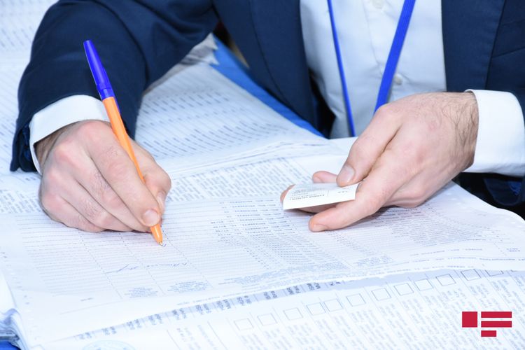 56 nəfər parlament seçkilərində iştirakını dayandırdı - RƏSMİ