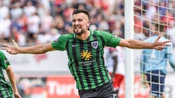 “Vyetnam klubuna keçməmişəm” – Rüfət Dadaşovdan təkzib