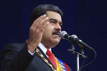 Nikolas Maduro Kolumbiya prezidentini Venesuelanın düşməni adlandırıb