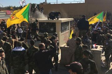 Aksiyaçılar ABŞ-ın İraqdakı səfirliyini zəbt edib - YENİLƏNİB
