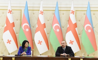 <b>"Əməkdaşlığımızın çox böyük perspektivləri var" - <span style="color:red;">Prezident </b>