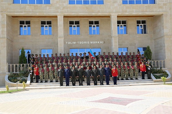 Məzunlara rütbə və sertifikatlar təqdim edilib - <span style="color:red;">VİDEO 